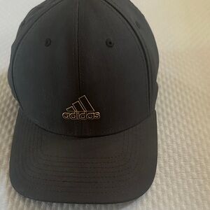 Adidas Black Men’s Cap with Logo
